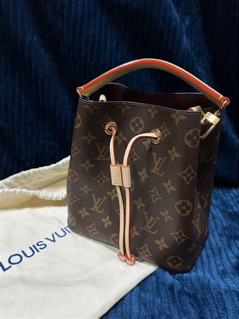 lv neonoe水桶包
